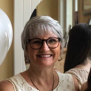 Meet your Posher, Joan